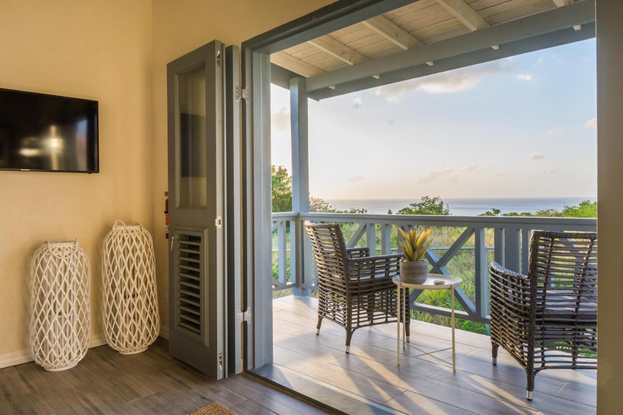 Villa West Rock